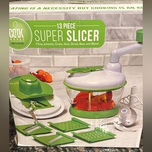13-Piece Green Kitchen Slicer Set